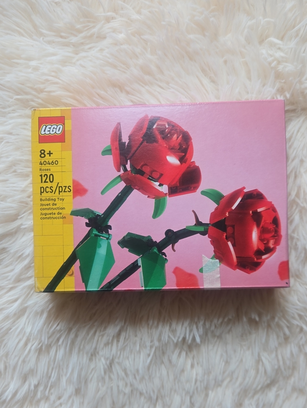 NEW Lego Red Roses Building Set with Green Stems